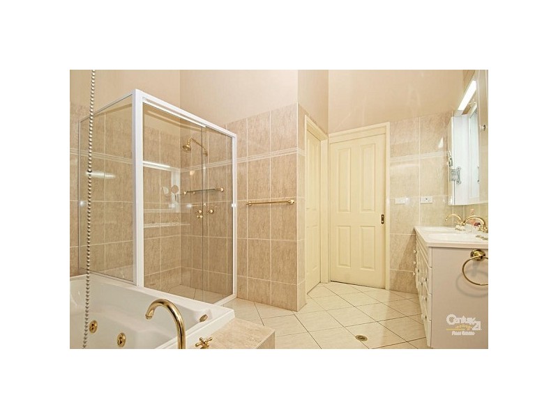 3 Rivendell Way, Glenhaven NSW 2156