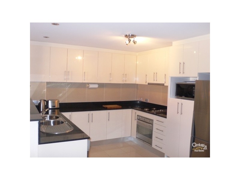 16/17 Meryll Avenue, Baulkham Hills NSW 2153