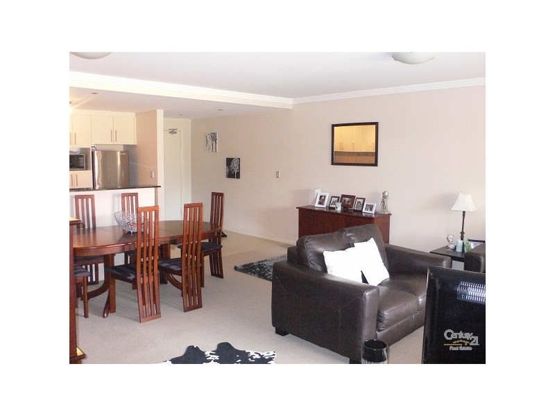 16/17 Meryll Avenue, Baulkham Hills NSW 2153