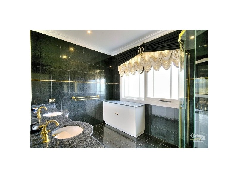 2-4 Cottonwood Place, Castle Hill NSW 2154