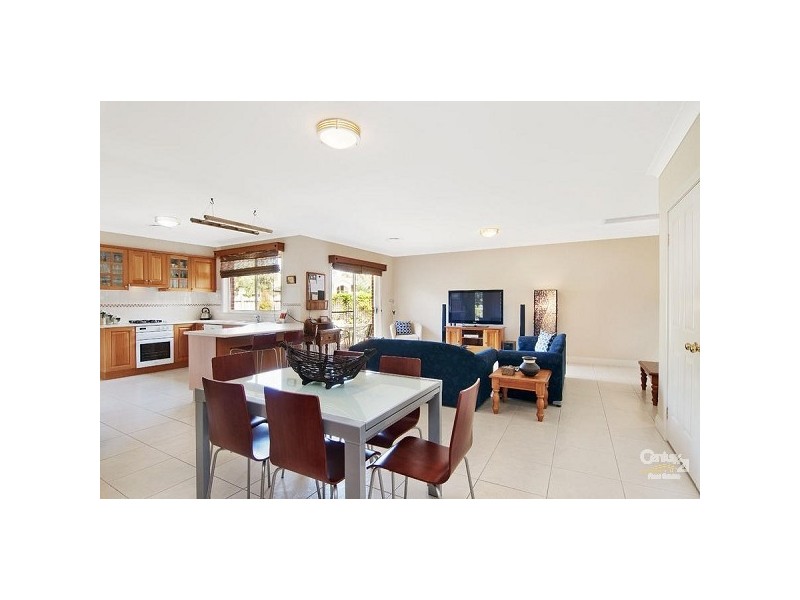 2 Eastbourne Way, Bella Vista NSW 2153