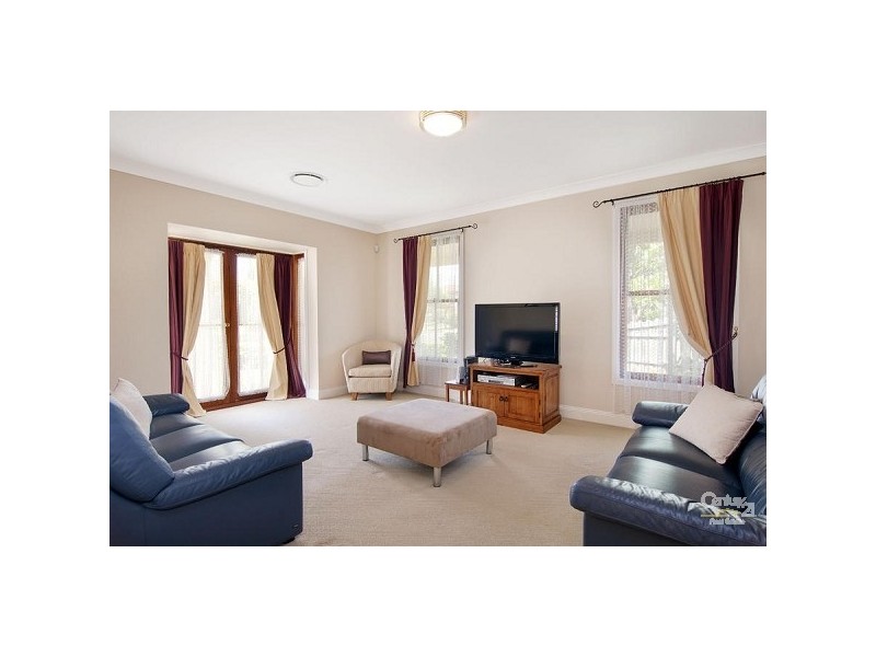 2 Eastbourne Way, Bella Vista NSW 2153