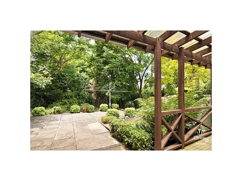 4 Dan Crescent, Castle Hill NSW 2154