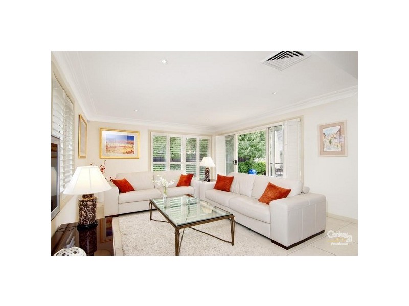 31 Government Farm Crescent, Castle Hill NSW 2154