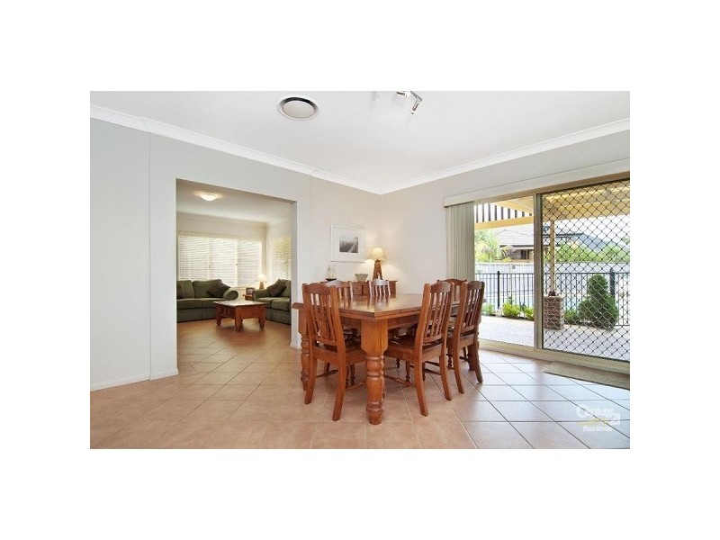 31 St Pauls Avenue, Castle Hill NSW 2154