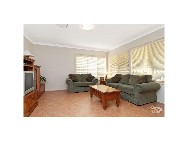 31 St Pauls Avenue, Castle Hill NSW 2154