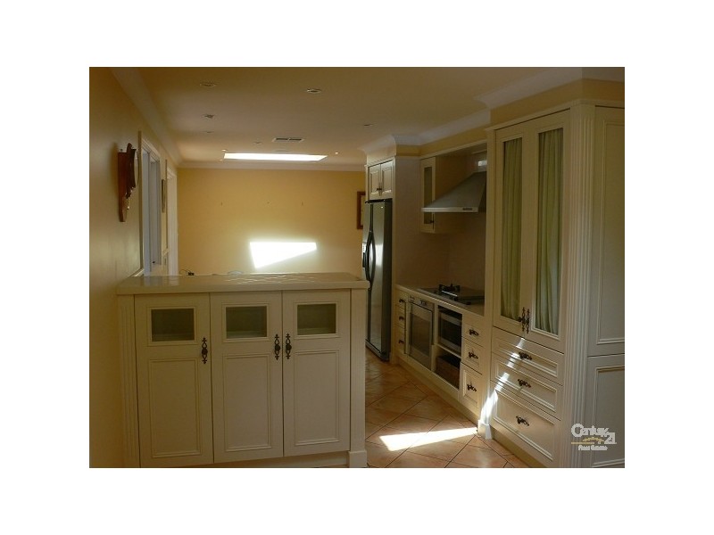 36 Woodhill St, Castle Hill NSW 2154