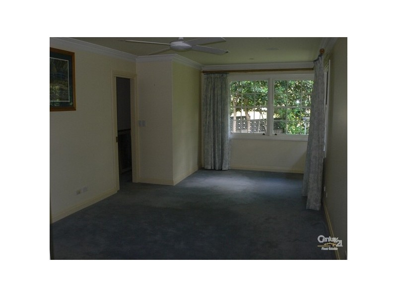 36 Woodhill St, Castle Hill NSW 2154