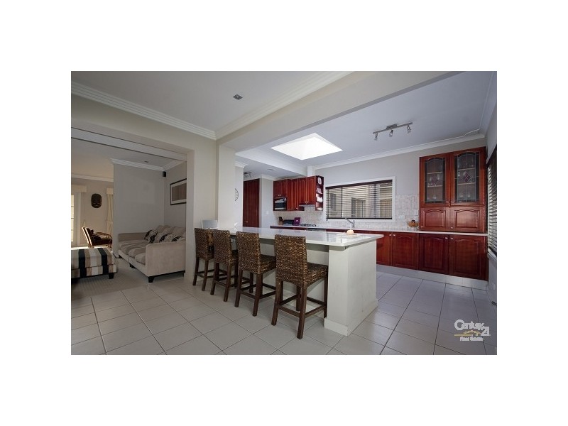 10 White Cedar Drive, Castle Hill NSW 2154