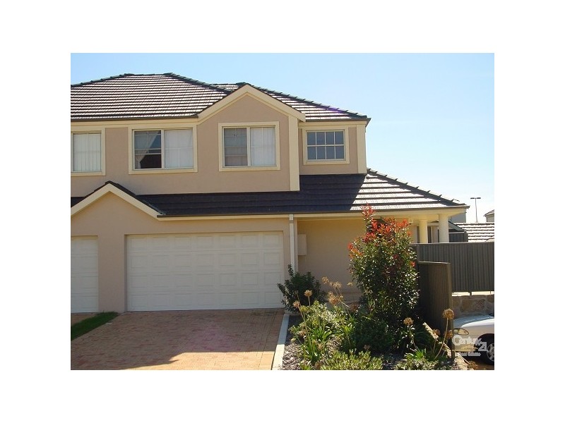 118 Harrington Avenue, Castle Hill NSW 2154