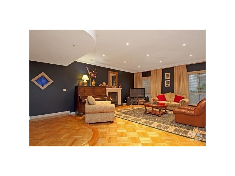 29 Crestview Avenue, Kellyville NSW 2155