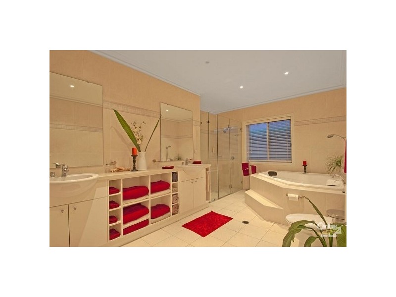 29 Crestview Avenue, Kellyville NSW 2155