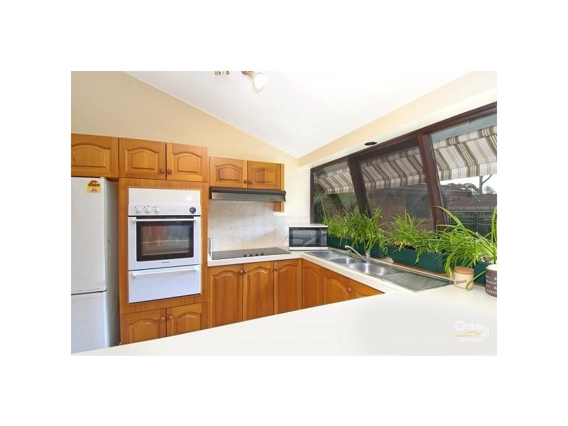 17 Marjory Place, Baulkham Hills NSW 2153