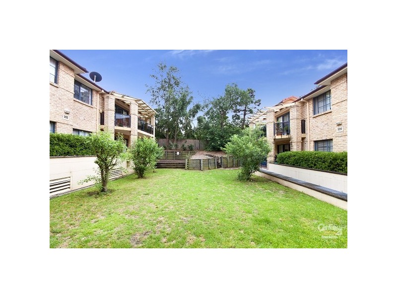8/50 Cecil Avenue, Castle Hill NSW 2154