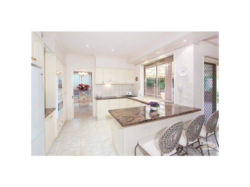 13 Magney Place, Bella Vista NSW 2153