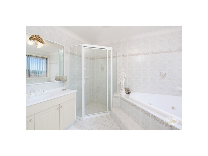 13 Magney Place, Bella Vista NSW 2153