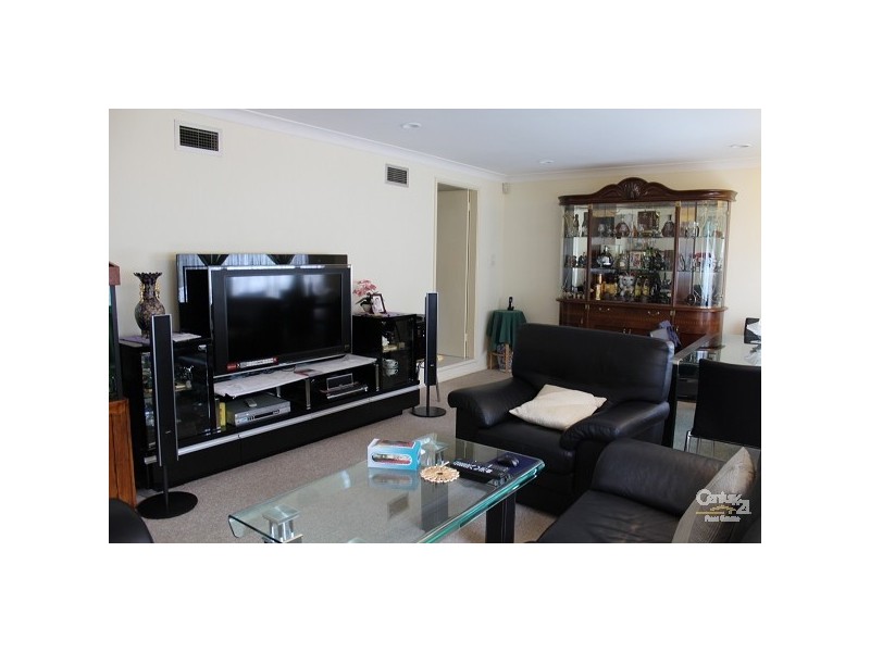 10 Sanders Road, Baulkham Hills NSW 2153