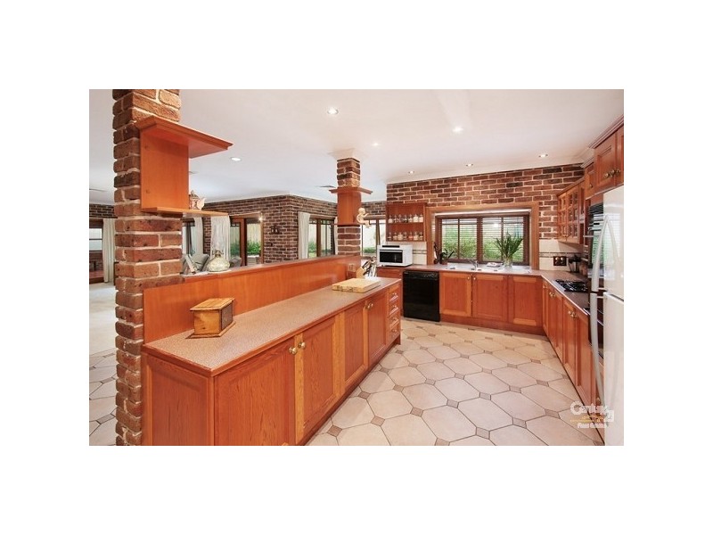 32 Boden Place, Castle Hill NSW 2154