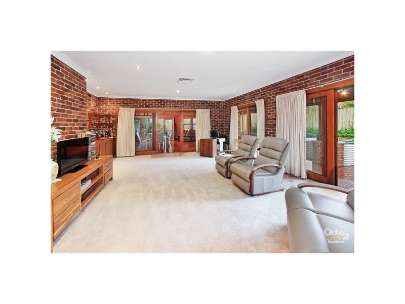 32 Boden Place, Castle Hill NSW 2154