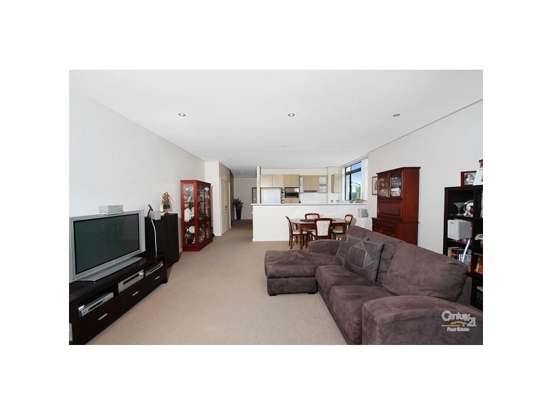 60/2-4 Purser Avenue, Castle Hill NSW 2154