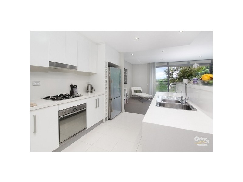 15/33-39 Cecil Avenue, Castle Hill NSW 2154