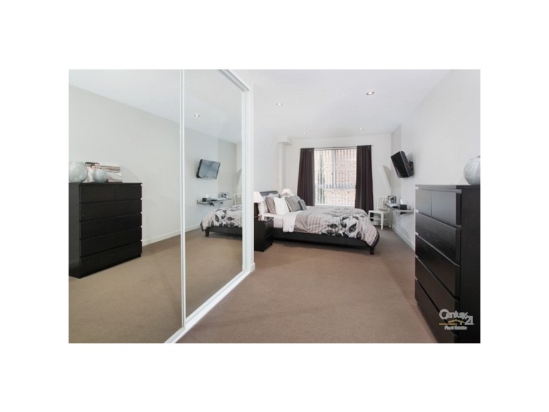 15/33-39 Cecil Avenue, Castle Hill NSW 2154