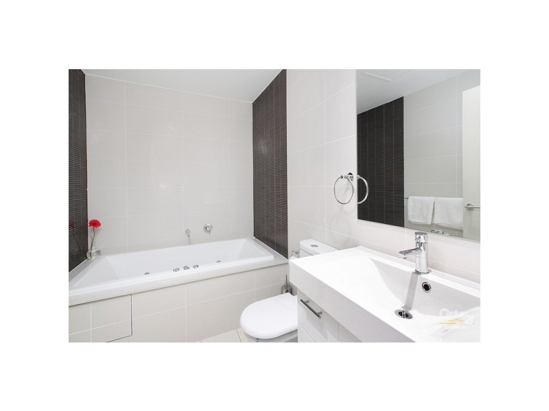 15/33-39 Cecil Avenue, Castle Hill NSW 2154