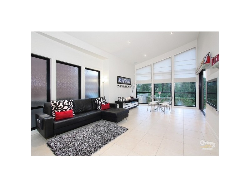 16 Patriot Place, Rouse Hill NSW 2155