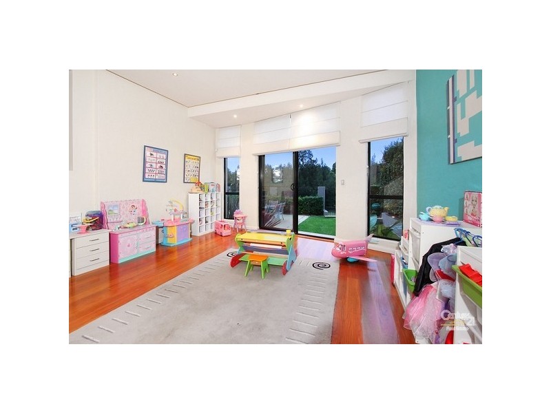 16 Patriot Place, Rouse Hill NSW 2155