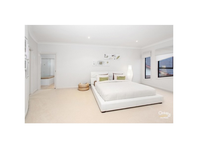 16 Patriot Place, Rouse Hill NSW 2155