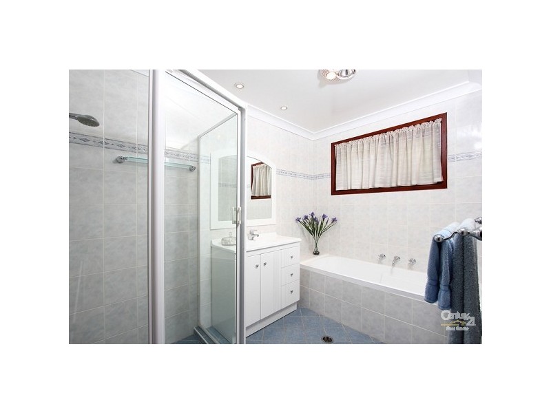 1 Whitehaven Place, Castle Hill NSW 2154