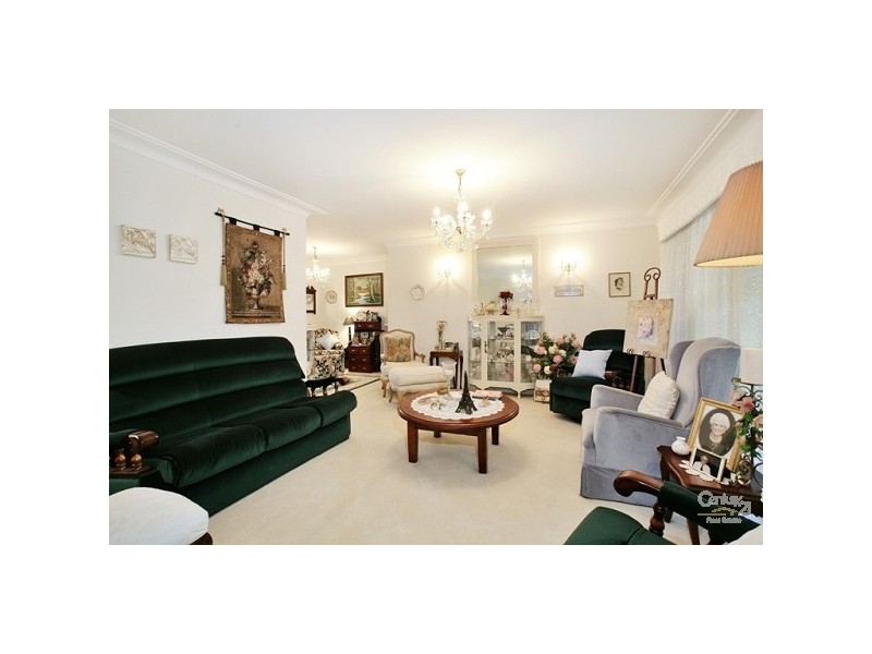 6 Flint Place, Kellyville NSW 2155