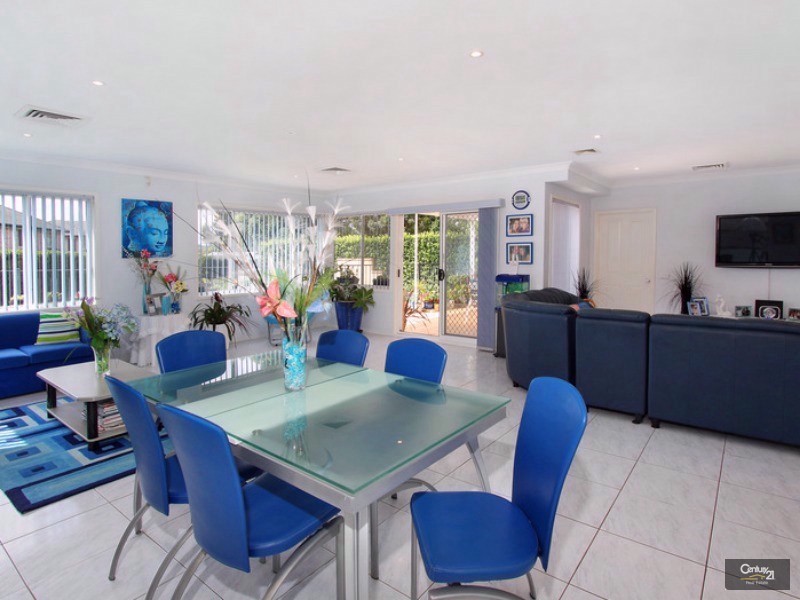 8 Langholm Court, Kellyville NSW 2155