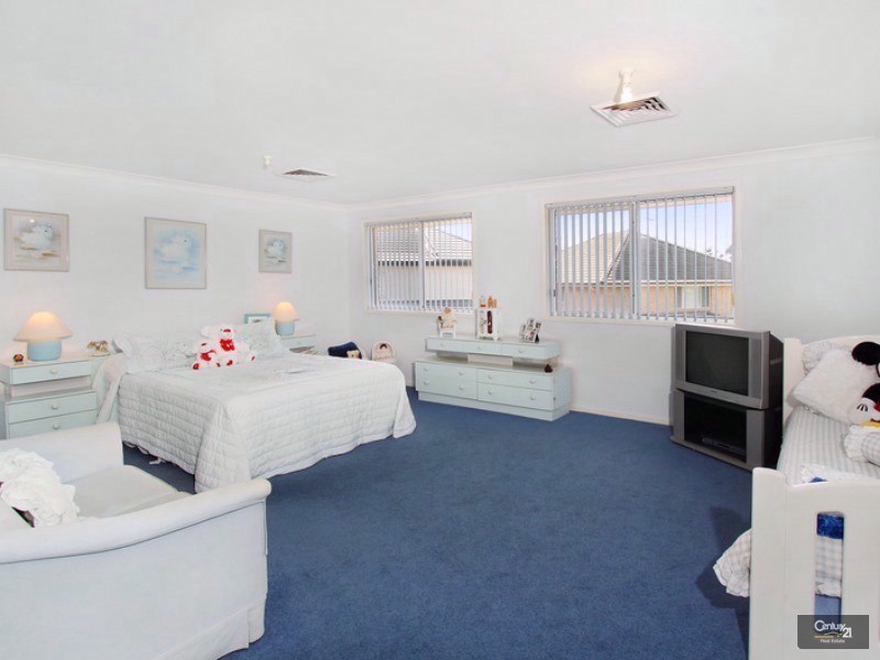 8 Langholm Court, Kellyville NSW 2155