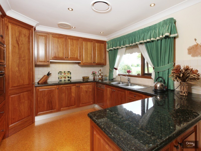 3 Carnegie Place, Castle Hill NSW 2154