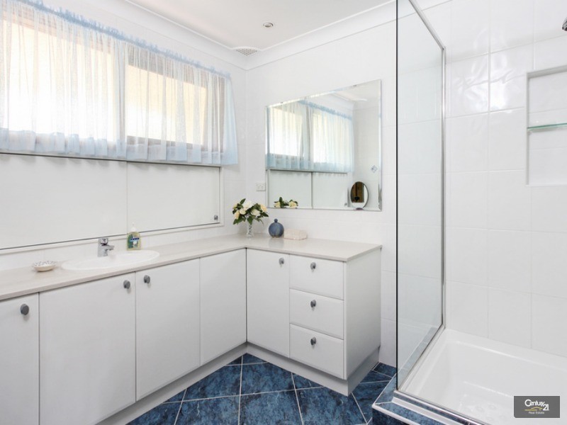 3 Carnegie Place, Castle Hill NSW 2154