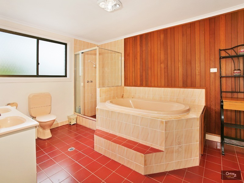 25 Battlement Crescent, Castle Hill NSW 2154