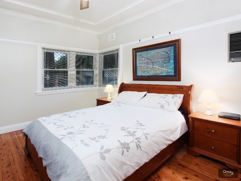 2  Lindsay Street, Wentworthville NSW 2145