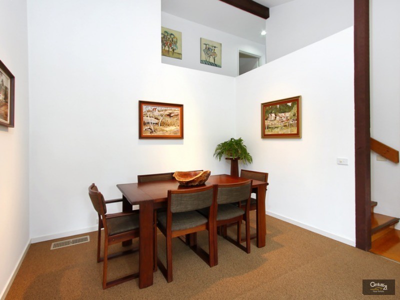 70 Fishburn Crescent, Castle Hill NSW 2154