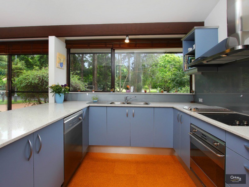 70 Fishburn Crescent, Castle Hill NSW 2154