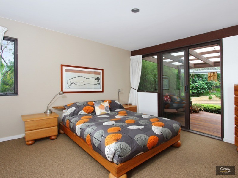 70 Fishburn Crescent, Castle Hill NSW 2154