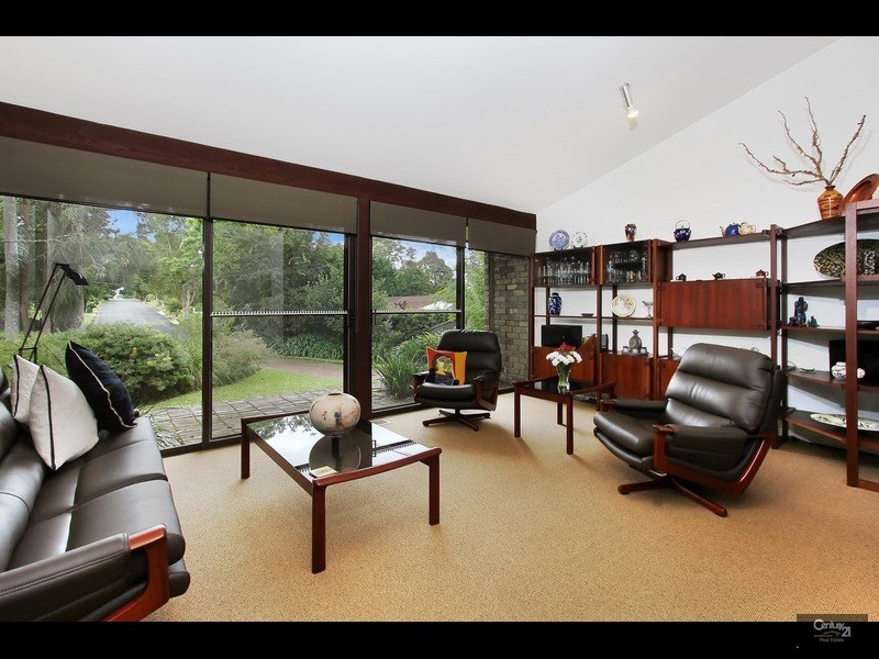 70 Fishburn Crescent, Castle Hill NSW 2154