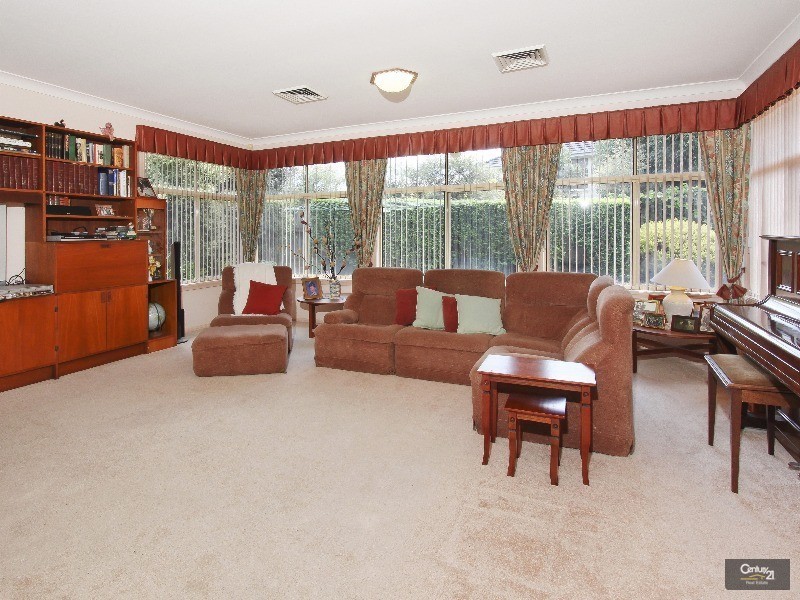 3 Stock Farm Avenue, Bella Vista NSW 2153