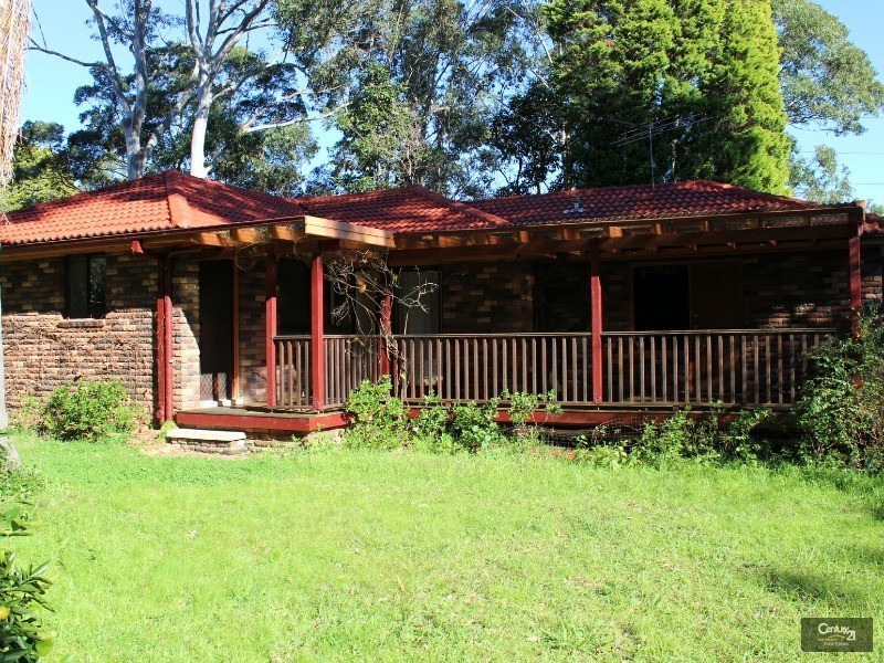 8 Loftus Road, Pennant Hills NSW 2120