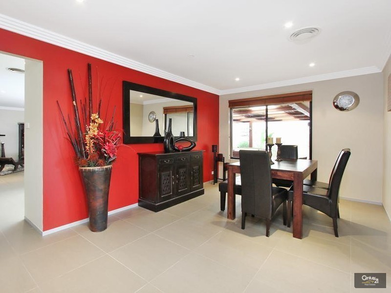 16 Brandon Grove, Kellyville NSW 2155