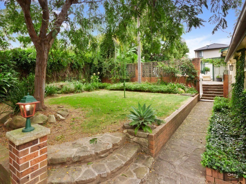 12 Worthing Avenue, Castle Hill NSW 2154