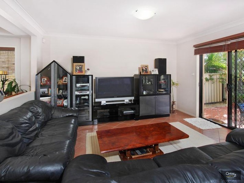43 Orleans Way, Castle Hill NSW 2154