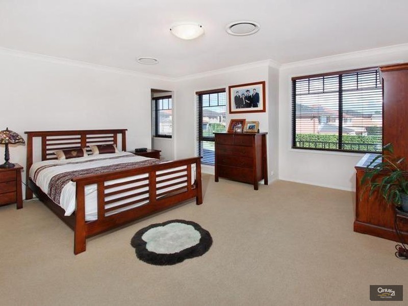 43 Orleans Way, Castle Hill NSW 2154