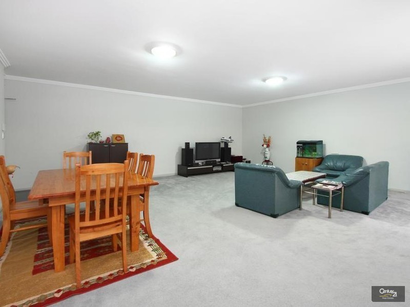 34/8-14 Mercer Street, Castle Hill NSW 2154
