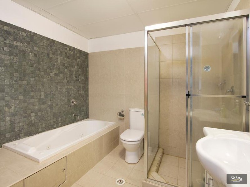 34/8-14 Mercer Street, Castle Hill NSW 2154